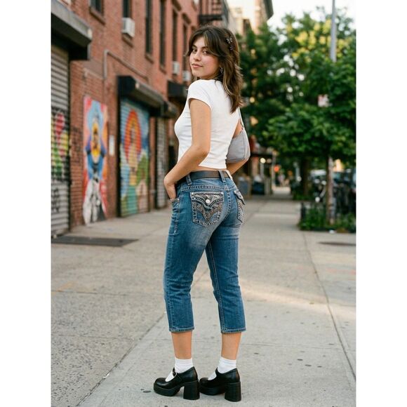Vigoss Denim - Vigoss The New York Capri Jeans Womens 9/10 Embellished Bling Flap Pockets Y2K